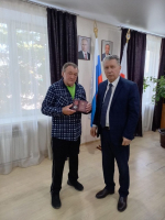 Сегодня глава Федоровского района Алексей Стрельников вручил Орден Мужества семье  Сергеева Дмитрия Николаевича - участника СВО, погибшего при исполнении служебного долга.